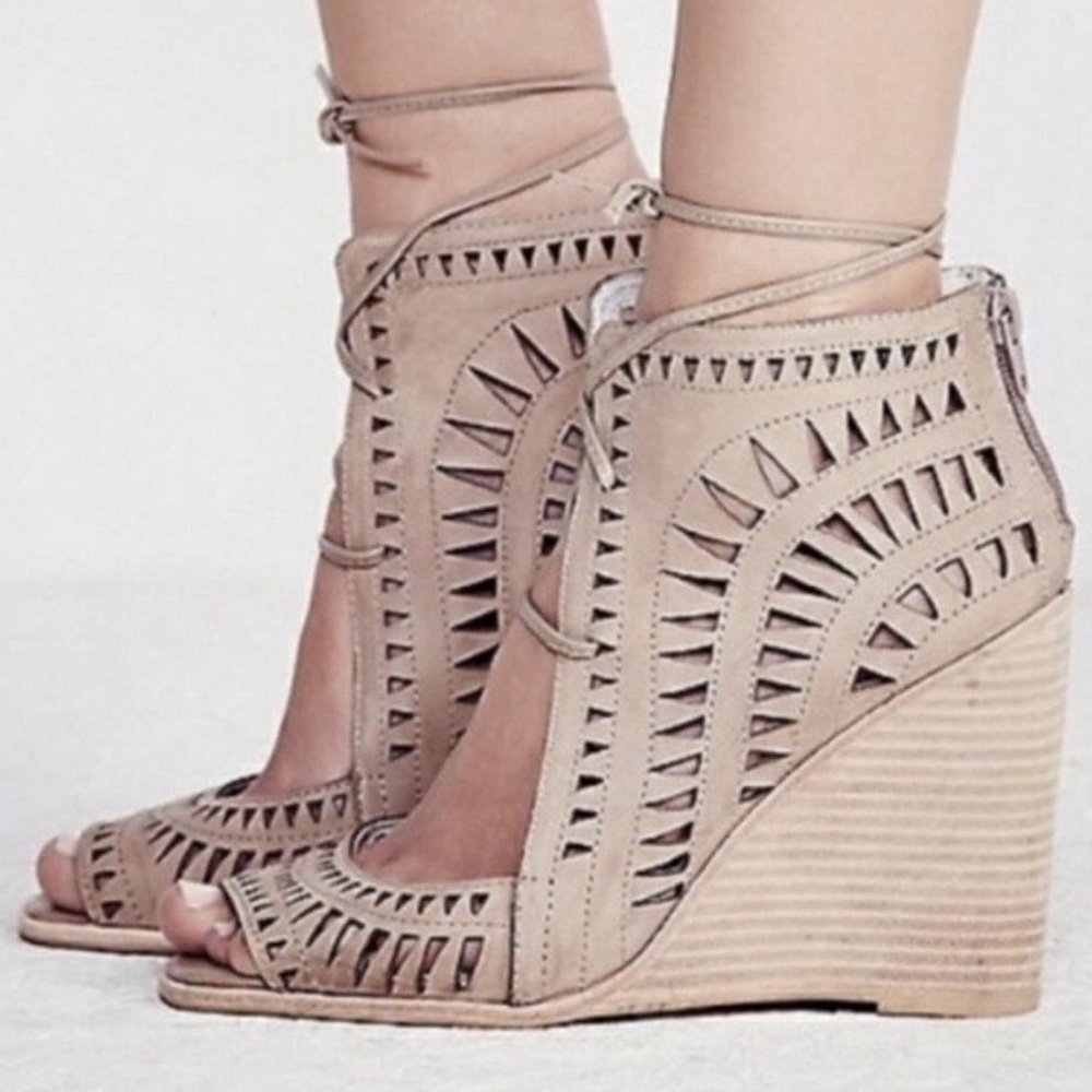 Jeffrey Campbell rodillo wedge